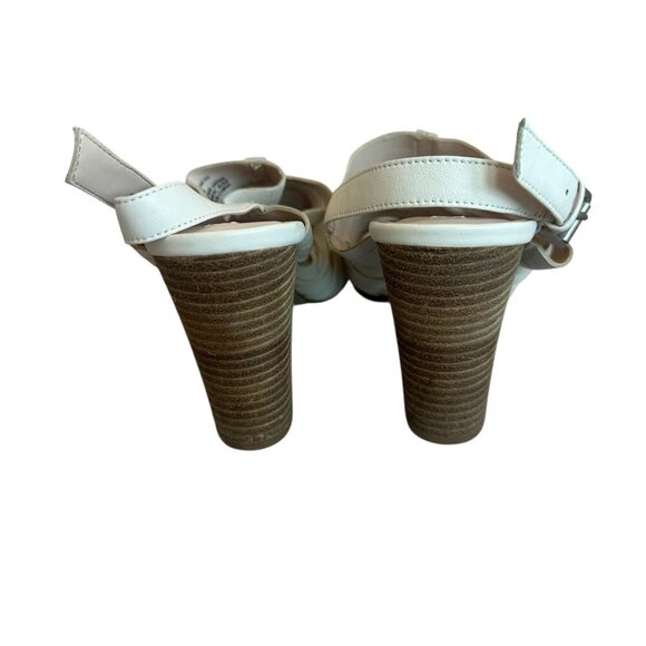 Tahari Makailyn Strappy White High Heel Sandals Leather Wood Block Heel Size 9.5 - Picture 6 of 11